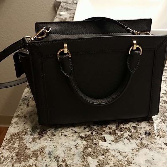 **SOLD**Authentic Michael Kors purs - Picture 4 of 6